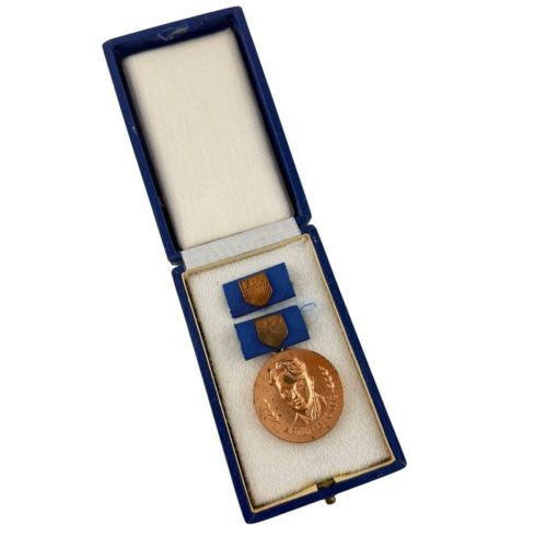 DDR FDJ Arthur-Becker-Medaille in Bronze im Etui Freie Deutsche Jugend