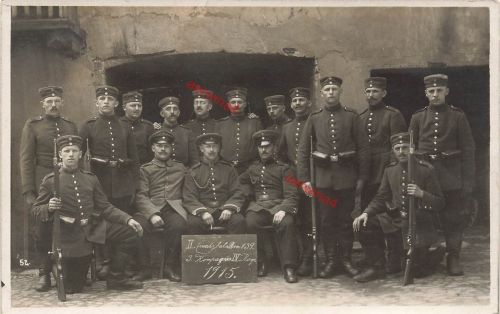 Foto-AK 1.WK Deutsche Soldaten 2.Ersatz-Bataillon 139 Schulterklappe 139
