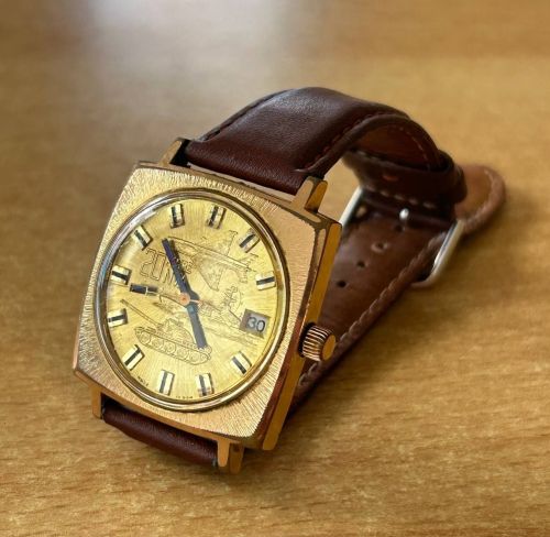 DDR Herren Armbanduhr Glashütte GUB 20 Jahre NVA Ehrengeschenk Mechanische Uhr