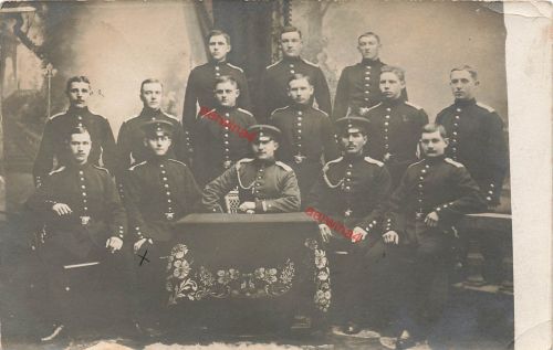 Foto-AK 1.WK Gruppenfoto Deutsche Soldaten in Schleswig 1906