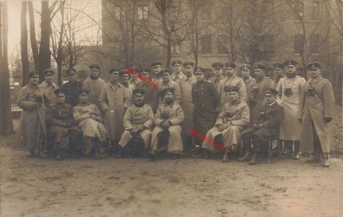 Foto-AK 1.WK Deutsche Marineoffiziere u. Herresoffizier Lehrgang Lager Jütebog