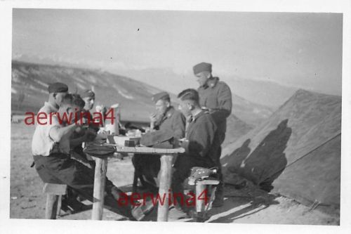Bombenlager Petric Frühstück Bulgarien