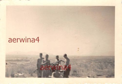 nackte Soldaten Flakstellung Argos Peleponnes Griechenland