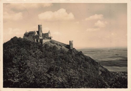 Burg Bösig im Daubaer Berglande Sudetenland Postkarte AK