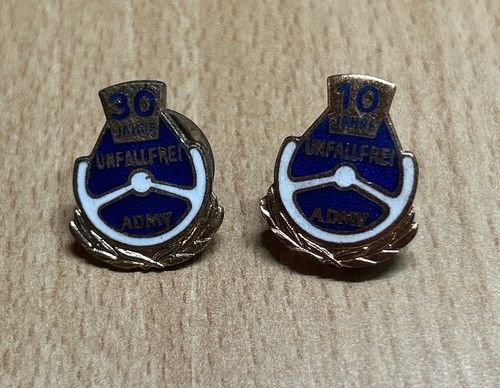 2 Abzeichen ADMV 10 u. 30 Jahre Unfallfreies Fahren DDR Automobilclub