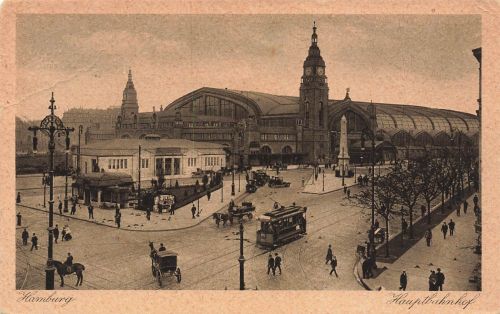 Hauptbahnhof mit Straßenbahn in Hamburg Postkarte AK 1929