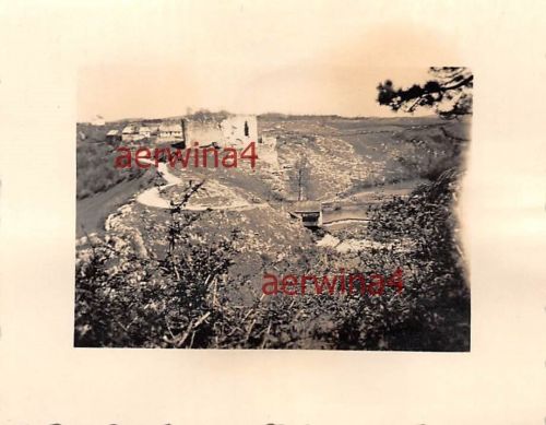 zerschossenes jugoslawisches Dorf 1941