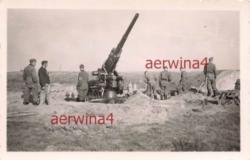 Stellungsbau an der 8,8 cm Flak Braunschweig