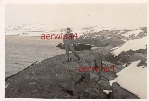 Deutscher Gebirgsjäger an der Küste bei Hammerfest Norwegen