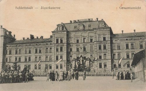 AK Schlettstadt Jägerkaserne Gesamtansicht Frankreich 1918 gelaufen Postkarte
