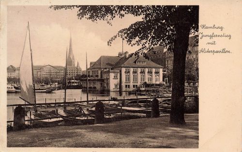Jungfernstieg mit Alsterpavillon in Hamburg Postkarte AK