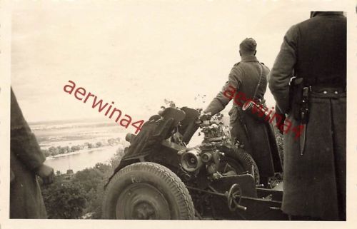 Deutsche Soldat Infanterie Geschütz 18 Dnepr Kiew Ukraine Ostfront