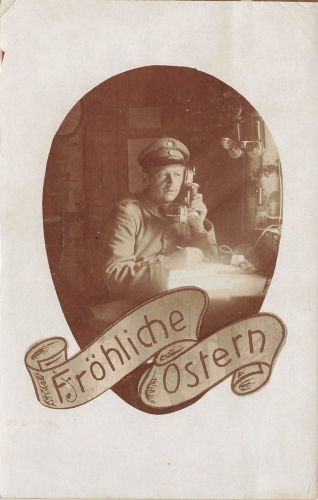 Fotokarte 1.WK deutscher Soldat mit Telefon Inf.Regt. 373 Fröhliche Ostern