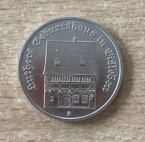 DDR 5 Mark 1983 Luthers Geburtshaus im Eisleben Gedenkmünze