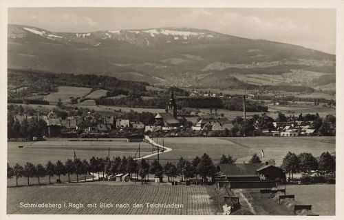 AK Schmiedeberg Totalansicht Kirche Schlesien Riesengebirge ungelaufen Postkarte
