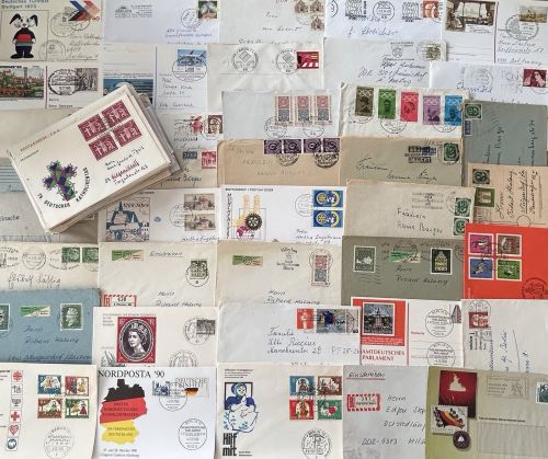 Lot / Konvolut 100 Briefe Ersttagsbriefe BRD Deutschland 1960 - 90