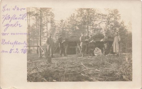 Foto-AK 1.WK Postausgabe Deutsche Soldaten Stellung Schloßberg bei Riga Lettland