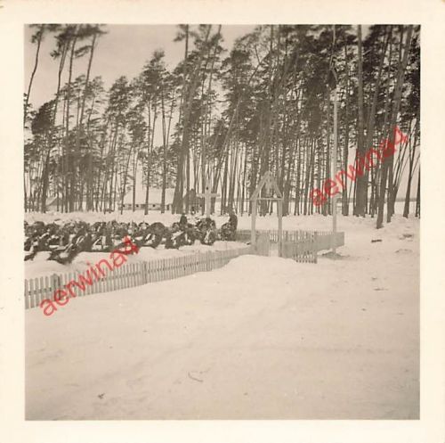 Deutsche Heldengräber Soldaten Heldenfriedhof Schepetowka 1942 Ukraine Ostfront
