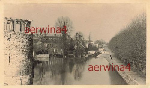Blick auf den Kanal Orleans bei Montargis Frankreich