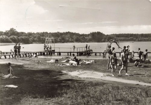 AK Wesenberg Freibad am Großen Weißen See Mecklenburg-Vorpommern gelaufen