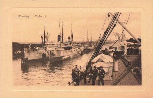 AK Hamburg Hafen Schiffe Menschen Hamburg ungelaufen Postkarte