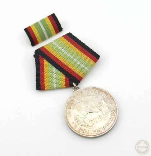 DDR Medaille Treue Dienste Grenztruppen der DDR Silber 10 Jahre Bartel 285b