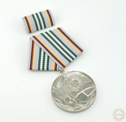 DDR Jubiläumsmedaille 30 Jahre NVA Nationale Volksarmee