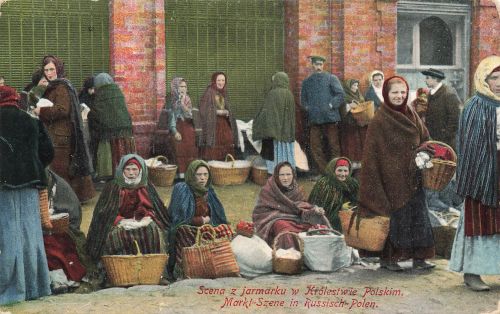 AK 1.WK Markt Szene in Russisch Polen Frauen 1915 gelaufen Patriotika Postkarte