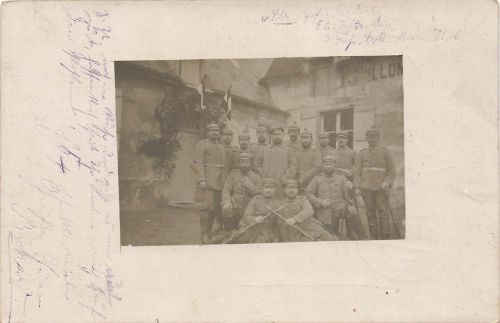 Fotokarte 1.WK deutsche Soldaten 3.Fuss Art.Mun.Kol. bei Artois Frankreich