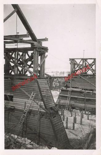 Pioniere Bauarbeiten an Dnepr Brücke Schkloff / Schklow Ostfront