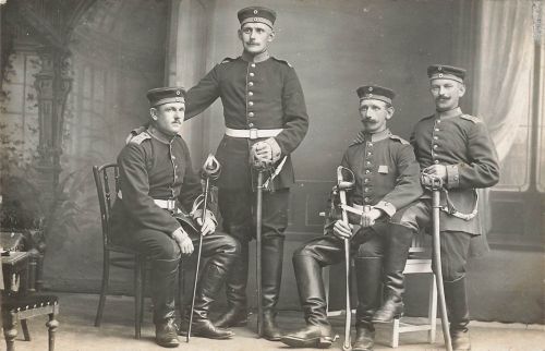 Fotokarte 1.WK deutsche Soldaten Schulterklappe 17 Train-Abt. 17 Danzig-Langfuhr