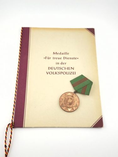 DDR Medaille Volkspolizei Treue Dienste Stufe III, Urkunde Meister 1955