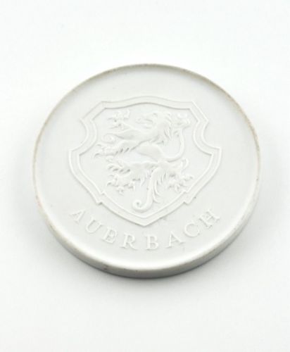 DDR Medaille Porzellan 700 Jahre Auerbach im Vogtland 1282-1982 weiß