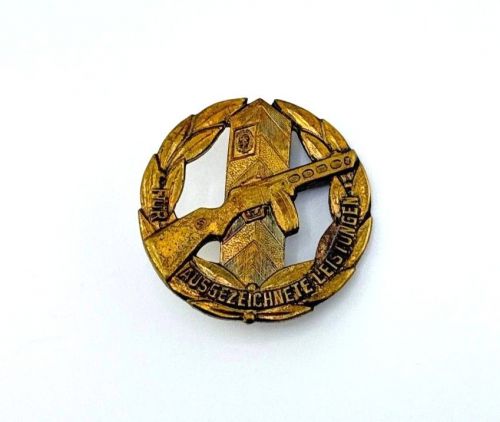 DDR Leistungsabzeichen der Grenztruppen Anstecker goldfarben