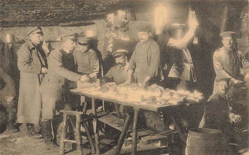 AK 1.WK Höhlenstellung Unterirdische Küche mit Fleischportion Patriotika