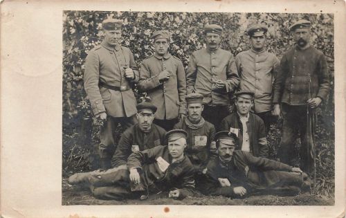 Foto AK 1.WK deutsche Soldaten Armierungs-Batl. 30 mit gefangenen Russen
