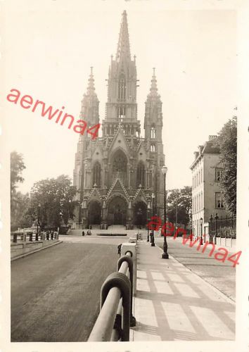 Deutscher Soldat an Kirche in Brüssel Belgien
