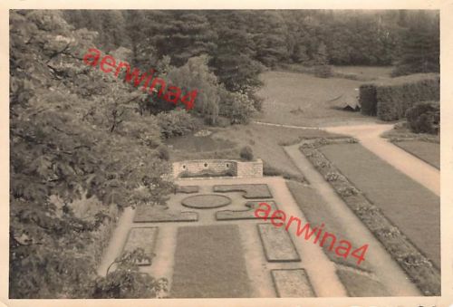 Sanitätslager Zelt im Garten Schloß Vienne Seyssuel Lyon Frankreich