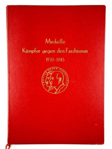 DDR Urkunde Medaille für Kämpfer gegen den Faschismus 1958
