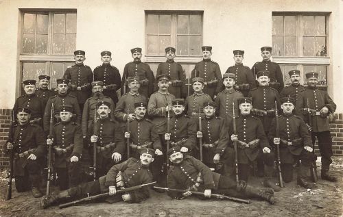 Foto 1.WK Gruppenfoto Soldaten Landw.Inf.Regt.101 Kaserne Graudenz Westpreußen