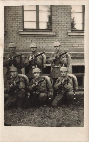 Fotokarte 1.WK Gruppenfoto Soldate Landwehr-Infanterie-Regiment 167
