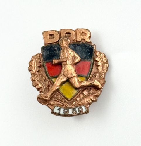 DDR Abzeichen der Sportklassifizierung 1959 für Erwachsene in Bronze