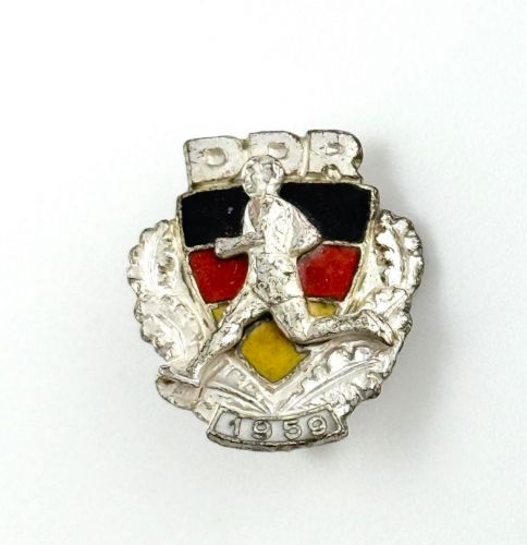 DDR Abzeichen der Sportklassifizierung 1959 für Erwachsene in Silber