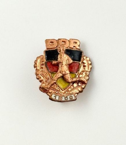 DDR Abzeichen der Sportklassifizierung 1959 für Erwachsene in Bronze