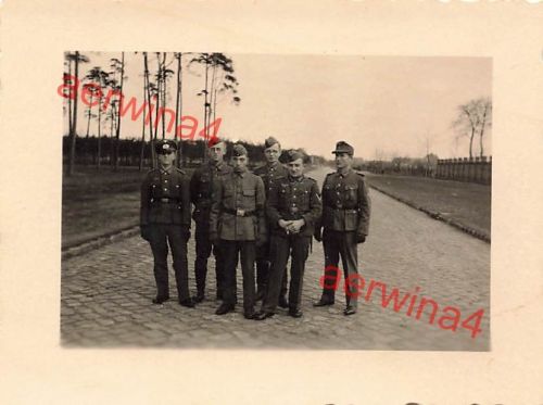 Deutsche Soldaten an der Rinkauer Strasse in Bromberg Westpreussen
