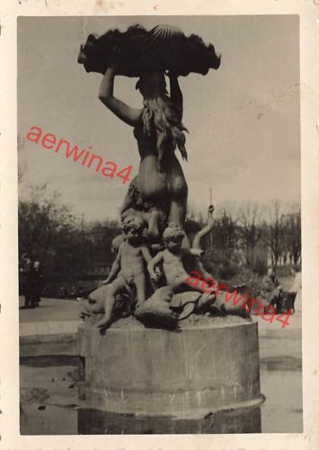 Im Park Brunnfigur in Riga Lettland Ostfront