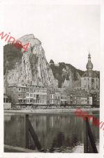 Deutsche Soldaten in der Stadt Dinant Belgien