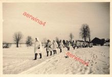 Partisanen Einsatz dt. Soldaten Wintertarn Marsch Leningrad Russland Ostfront