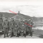 Deutsche Soldaten mit LKW Mercedes bei Sehl Cochem