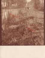Foto-AK 1.WK deutsche Soldaten Ruderboot am Lastkahn Aisne-Oise Kanal Frankreich